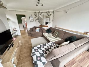 Lounge- click for photo gallery